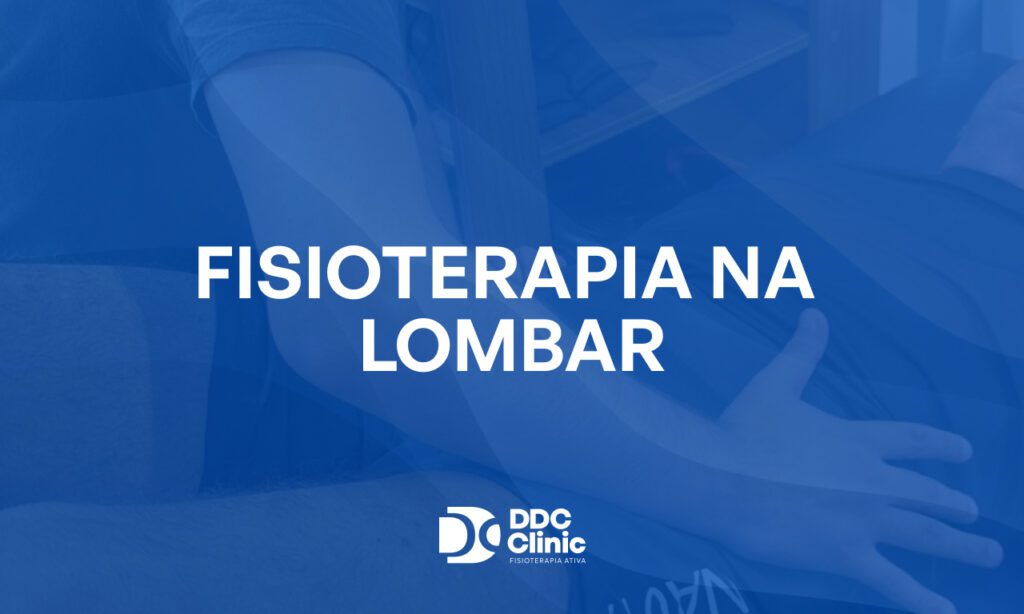 Fundo azul e com letras brancas está escrito Fisioterapia na lombar